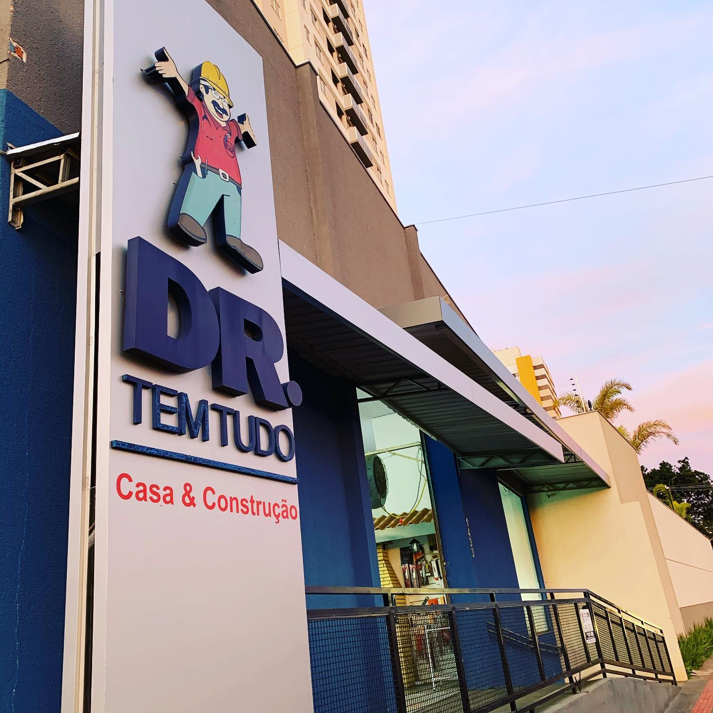 Dr Tem Tudo Casa e Construção capa